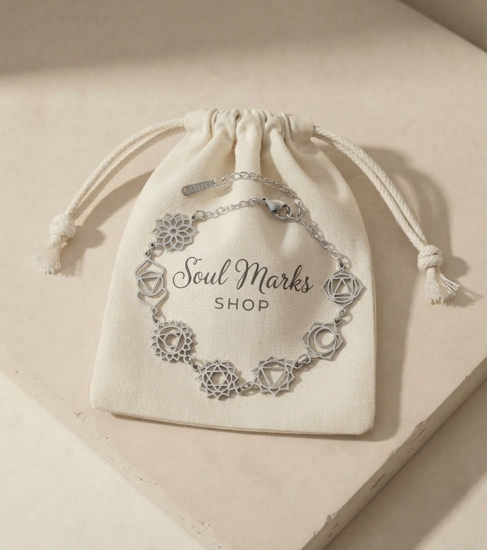Pulsera Soul Marks 7 Chakras plateada con bolsa de regalo personalizada
